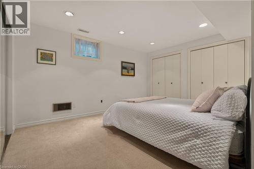 23 Lantern Lane, Dundas, ON 