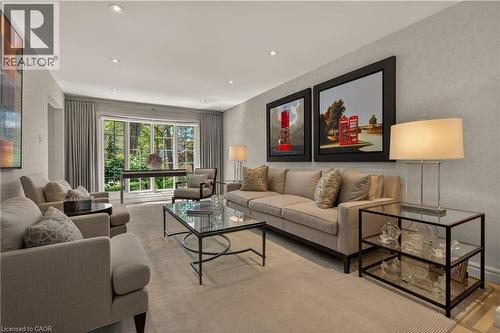 23 Lantern Lane, Dundas, ON 