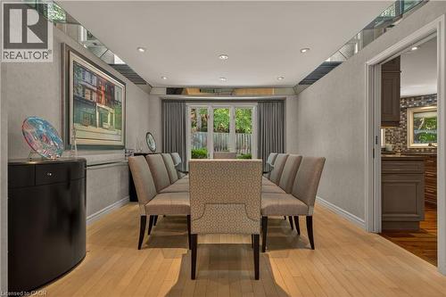 23 Lantern Lane, Dundas, ON 