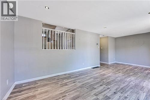 537 Shingle Bridge Place, Cambridge, ON 