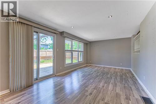 537 Shingle Bridge Place, Cambridge, ON 