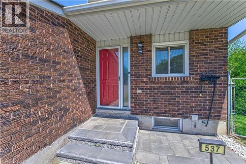 537 Shingle Bridge Place, Cambridge, ON 