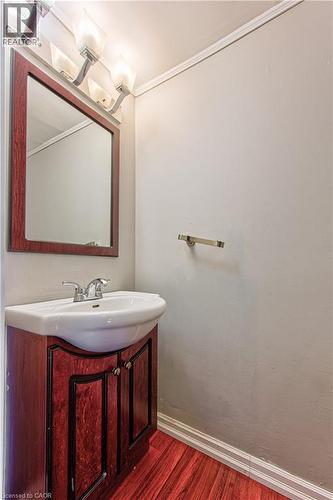 537 Shingle Bridge Place, Cambridge, ON 