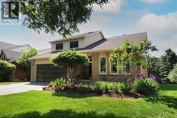 32 NOTCHWOOD Court  Kitchener, ON N2A 3L6
