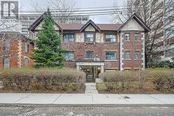 303 - 33 MAITLAND STREET Toronto, ON M4Y 1C8