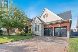 64 MILLIGAN STREET Bradford West Gwillimbury, ON L3Z 0A5