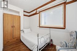 BEDROOM 4 - 