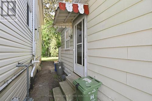 SIDE ENTRANCE to main floor - 70 Ward Avenue, Hamilton, ON 