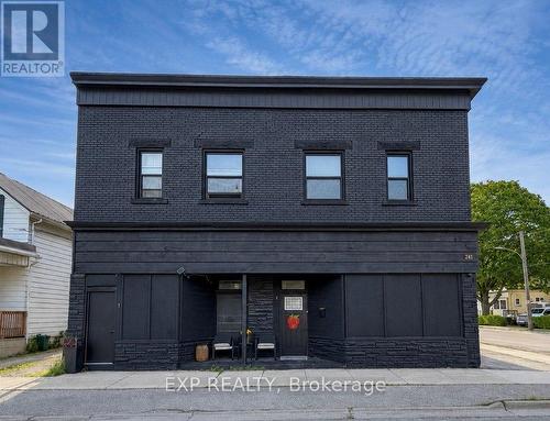 241 ROSS STREET  St. Thomas, ON N5R 3Y5