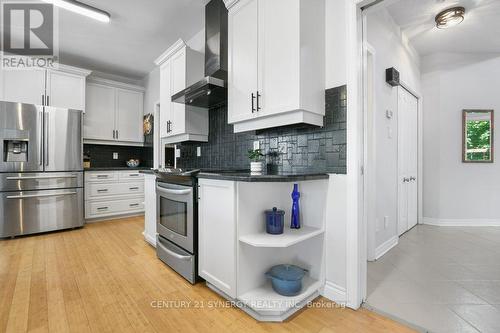 37 Windfield Crescent, Ottawa, ON - Indoor Photo Showing Kitchen With Stainless Steel Kitchen