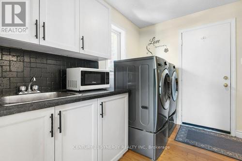 37 Windfield Crescent, Ottawa, ON - Indoor Photo Showing Laundry Room