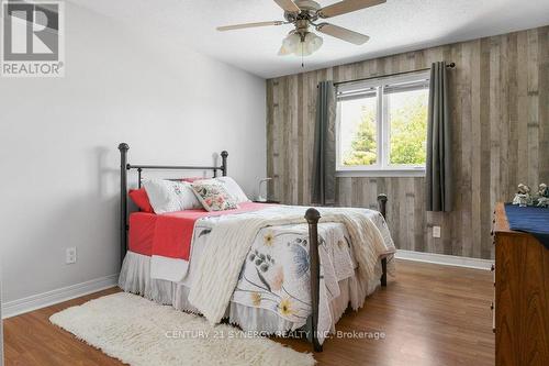 37 Windfield Crescent, Ottawa, ON - Indoor Photo Showing Bedroom