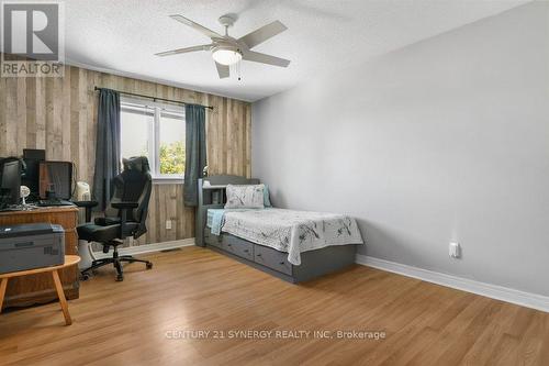 37 Windfield Crescent, Ottawa, ON - Indoor Photo Showing Bedroom