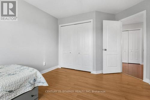 37 Windfield Crescent, Ottawa, ON - Indoor Photo Showing Bedroom
