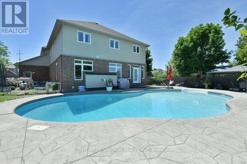 37 Windfield Crescent, Ottawa, ON - Outdoor With In Ground Pool