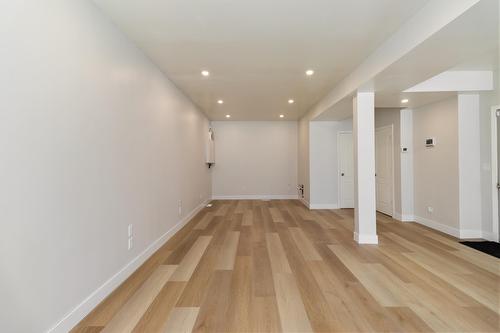 10870 96 Street, Edmonton, Ab T5H 2K1, Canada, Edmonton, AB 