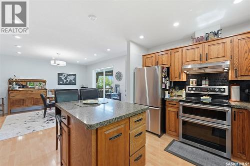 515 3Rd Avenue, Jansen, SK 