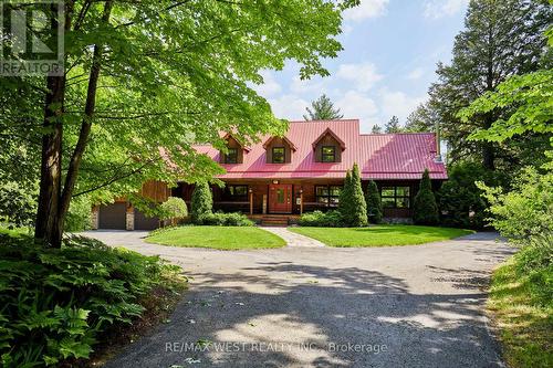 9 SUMAC COURT  Clarington, ON L0B 1B0