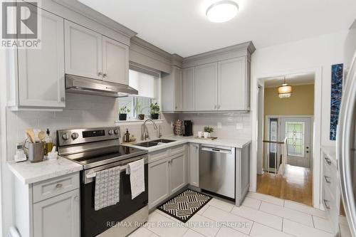 910 Crocus Crescent, Whitby (Downtown Whitby), ON 