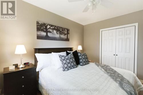 910 Crocus Crescent, Whitby (Downtown Whitby), ON 