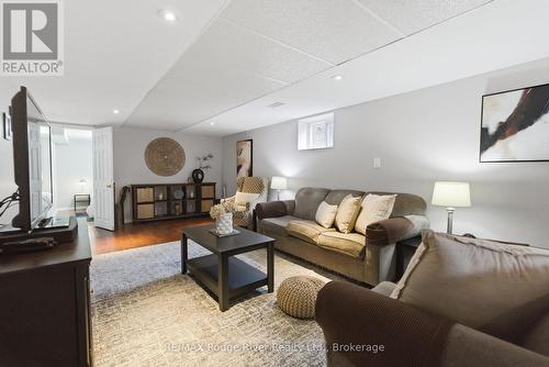 910 Crocus Crescent, Whitby (Downtown Whitby), ON 