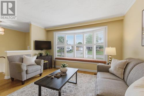 910 Crocus Crescent, Whitby (Downtown Whitby), ON 