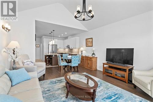 24 Cosmopolitan Common, St. Catharines, ON 
