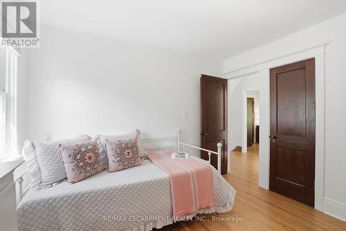 97 Cline Avenue N, Hamilton, ON 