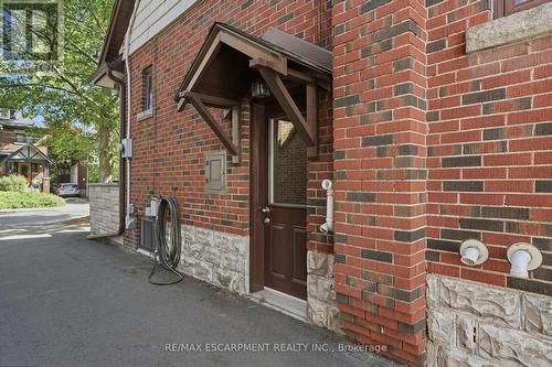 97 Cline Avenue N, Hamilton, ON 