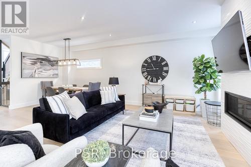577 Doonwoods Crescent, Kitchener, ON 