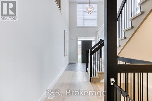 577 Doonwoods Crescent, Kitchener, ON 