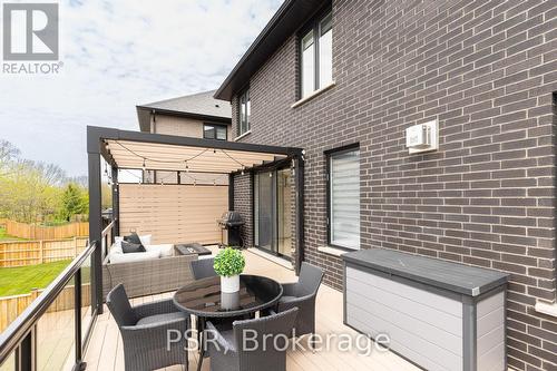 577 Doonwoods Crescent, Kitchener, ON 