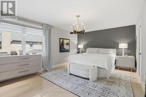 617 Grays Road, Hamilton, ON 