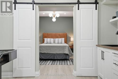 617 Grays Road, Hamilton, ON 