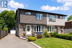 138 BEECH STREET Brampton, ON L6V 1V6