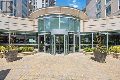 121 - 2111 Lake Shore Boulevard W, Toronto, ON 