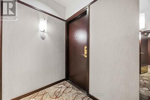 121 - 2111 Lake Shore Boulevard W, Toronto, ON 