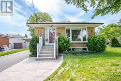 MAIN - 6 PALOMA PLACE Toronto, ON M1J 1P7