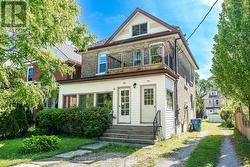 31 BAY STREET Stratford, ON N5A 4K7