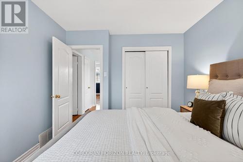 77 Mineola Road E, Mississauga, ON 