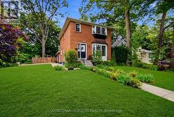 77 MINEOLA ROAD E  Mississauga, ON L5G 2E6