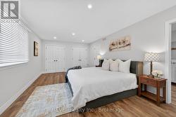 Primary bedroom main floor - 