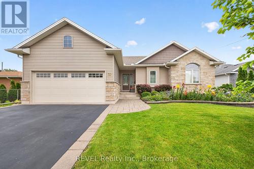 30 DRUMMOND CRESCENT  Fort Erie (Lakeshore), ON L2A 1L2