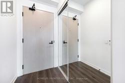 2305 - 225 COMMERCE STREET Vaughan, ON L4K 0R1