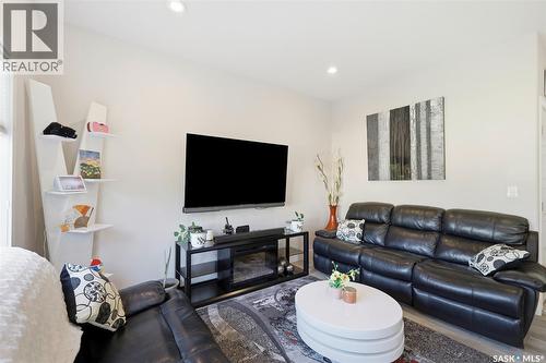 170 Palliser Court, Saskatoon, SK 