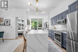 260 - 209 FORT YORK BOULEVARD Toronto, ON M5V 4A1