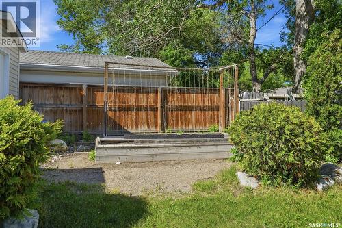 49 Scott Street, Regina, SK - Outdoor