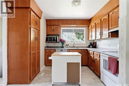 25 Murphy Crescent, Saskatoon, SK 