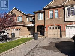98 MARYCROFT (UPPER) COURT Brampton, ON L7A 2G4