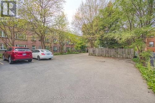 90 Tisdale Street S, Hamilton, ON 